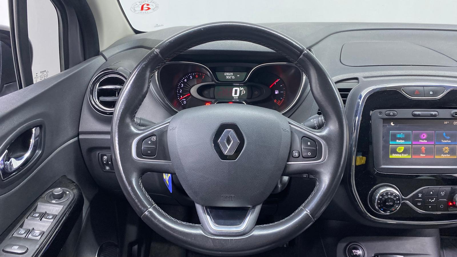 RENAULT CAPTUR 12